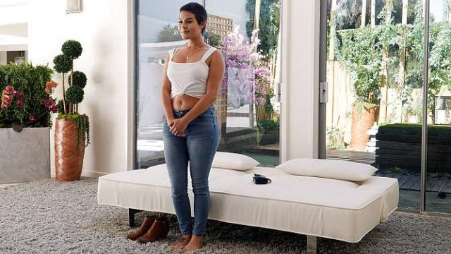 Casting Couch-HD: Nicole – Big Ass Girl Does Anal and Gets Creampied