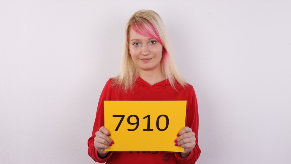 Petra – Czech Casting 7910