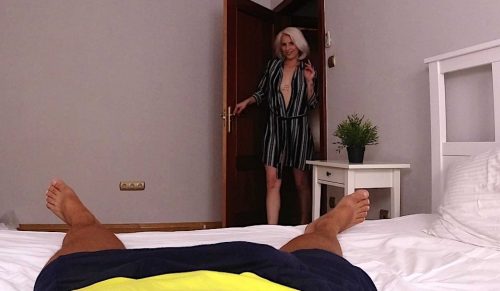 Hunter POV: He is testing her qualities in POV style – Amy Douxxx