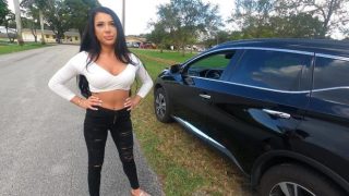 Bang Roadside XXX – Gianna Grey Is Stranded With A Flat Tire And Fucks Her Way Out Of It