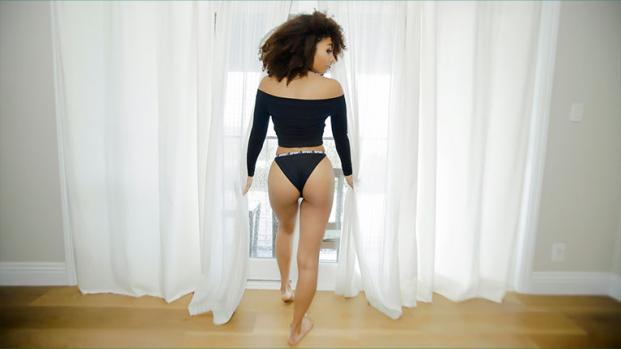 Team Skeet Classics: A Peek at Nia’s World – Nia Nixon