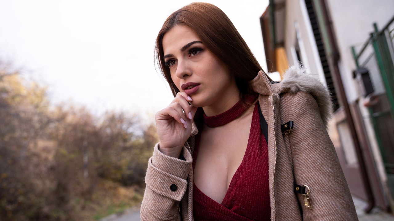 Public Agent: Italian Redhead in Red Panties – Mina Von D
