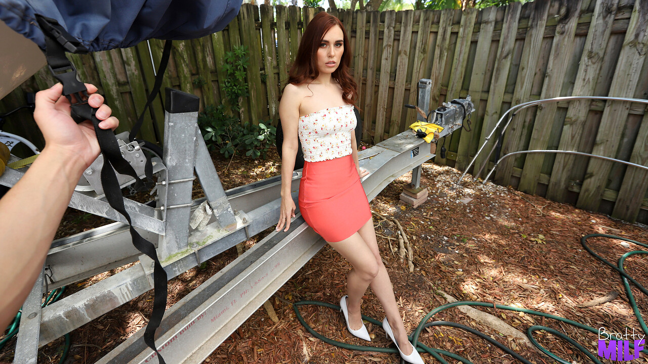 BrattyMILF: Stepmom Ends Her Dick Drought – Kiki Vidis