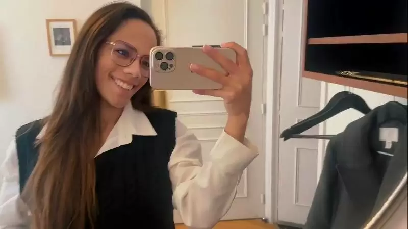 OnlyFans Diana Lawrence – This Uber Driver Definitely Caught My Eye With His BBC