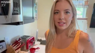 OnlyFans Lola Cheeks – Baking Cookies With My Sweet Blonde Step Daughter