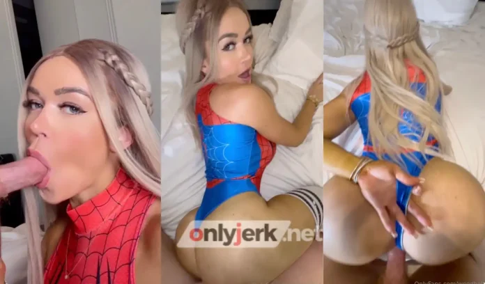 OnlyFans WoodBaby – BG Doggy Fuck In Spider Girl Cosplay