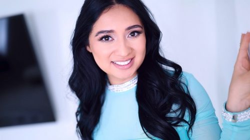 AmateurAllure: Young Beauty Gives Head, Fucks and Swallows a Thick Load – Ophelia Purr