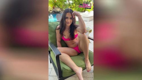 BangMy StepdaughtersFriends – Daisy Phoenix Seduces & Fucks Her Friend’s Step-Daddy