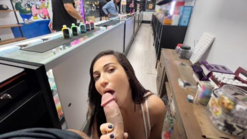LetsPostIt: Can I Hit Your Vape – Mira Luv